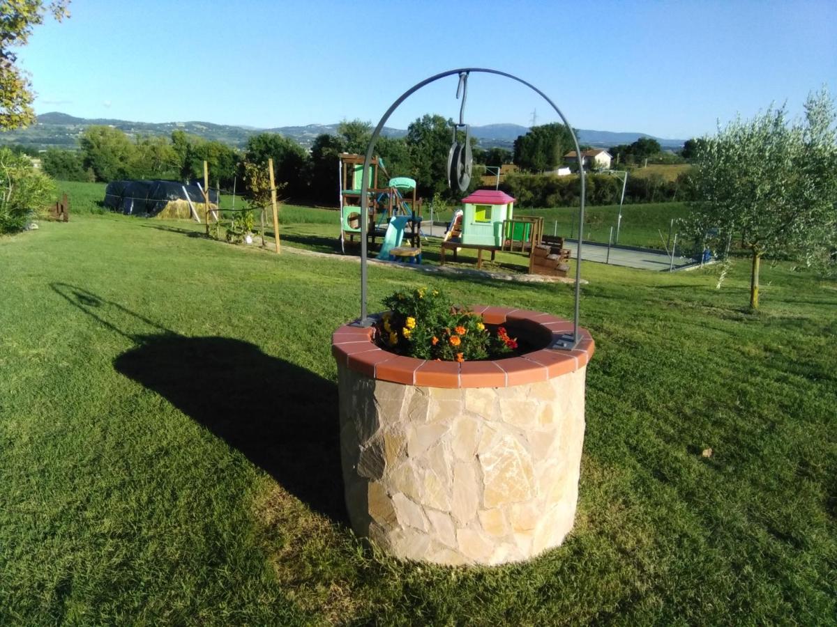 Agriturismo Consalvi Valentina Marsciano Buitenkant foto