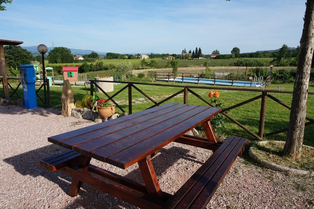 Agriturismo Consalvi Valentina Marsciano Buitenkant foto